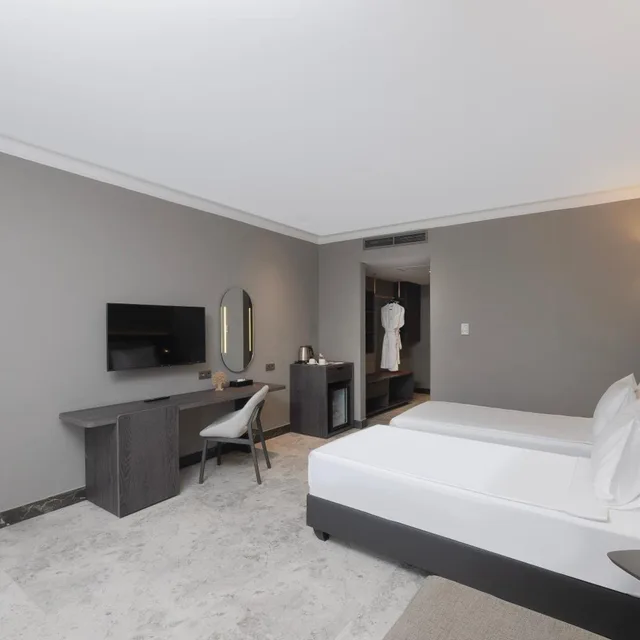 Classic, No Balcony، Adora Golf Resort Hotel 4/7