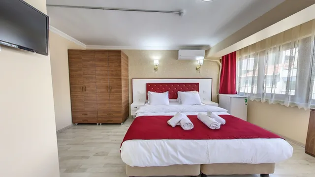 غرفة عائلية بإطلالة على المدينة، Cihangir Palace Hotel 9/10