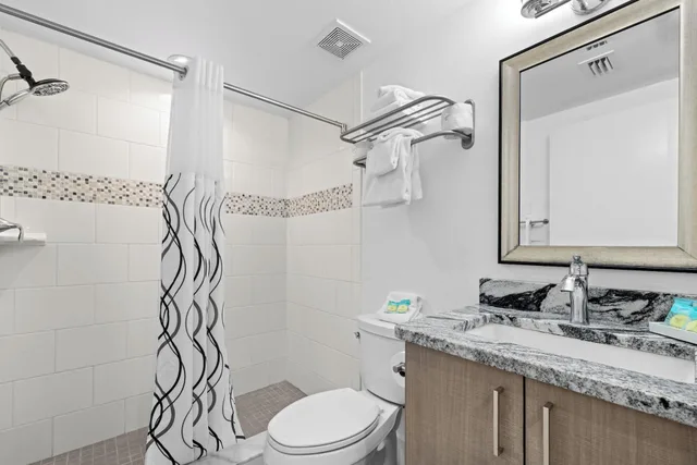 2 Bedrooms, Premium, Suite, Gulf Front, 2 Bathrooms، Provident Oceana Beachfront Suites 6/6