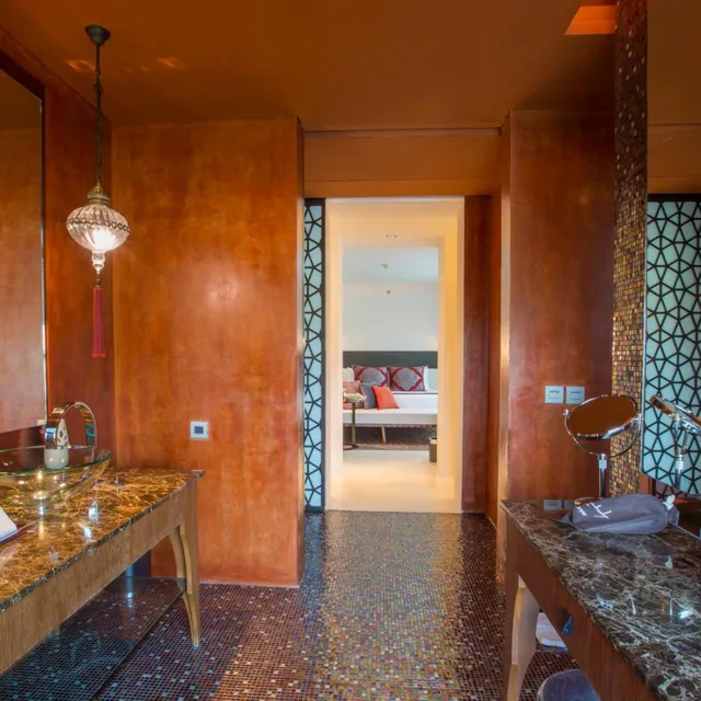 Suite, Ocean Front, Hot Tub, Balcony, Marrakesh Hua Hin Resort And Spa 5/6