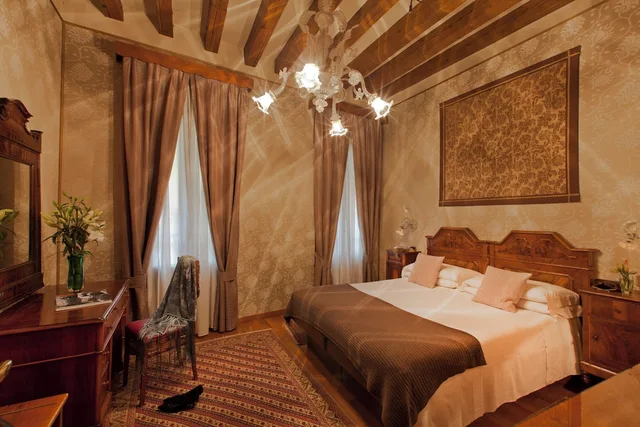 غرفة قياسية بسرير كوين، Saturnia and International Hotel 4/5