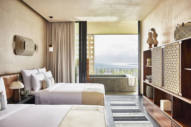 3 Bedrooms, Ocean, Penthouse, 4 Queen Beds, Plunge Pool، Etereo Auberge Resorts Collection 1/1