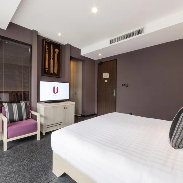 Superior, Bathtub, U Chiang Mai 2/6