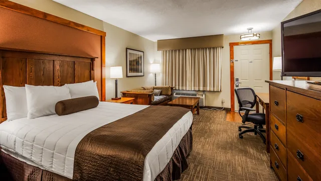 غرفة قياسية بسرير كوين لذوي الإعاقة، Best Western Plus High Country Inn 4/10