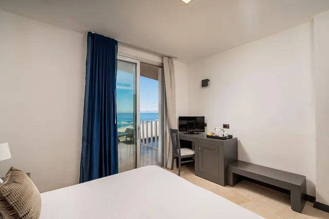 Superior, Sea Front، Bellevue Sardinia Resort Affiliated by Melia 2/8