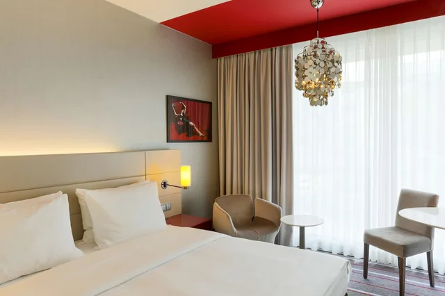 غرفة قياسية، Radisson Blu Media Harbour Hotel Dusseldorf 1/10
