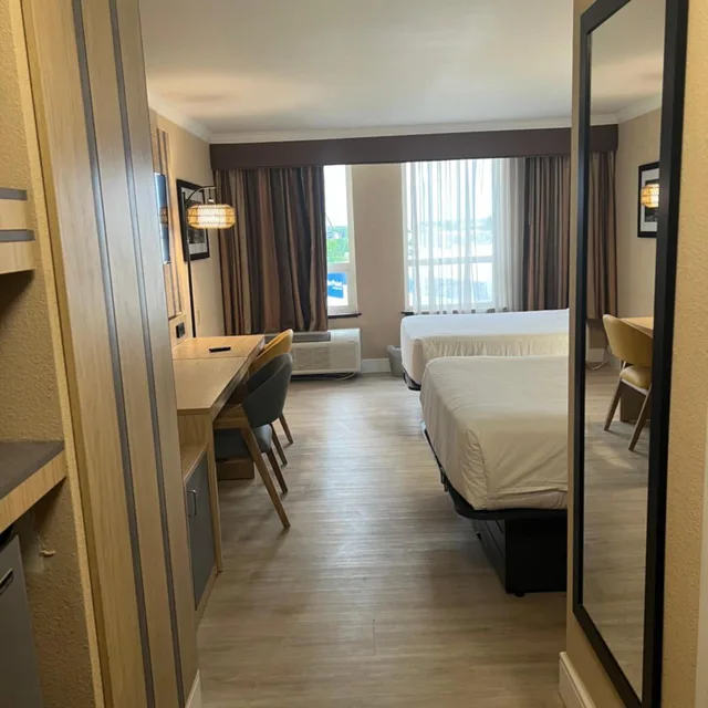 غرفة بسريرين مزدوجين، Hotel Executive Suites 6/10