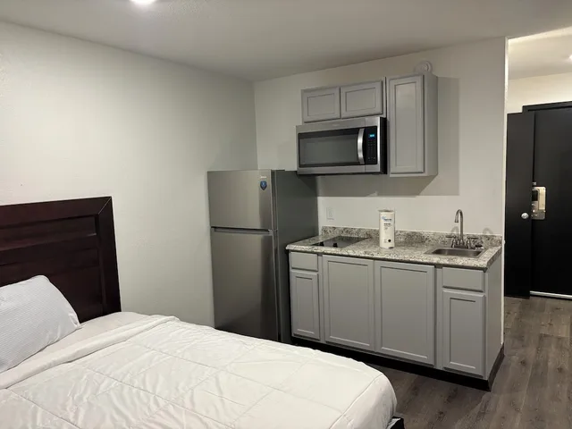 جناح استوديو ديلوكس بسرير كوين، StayInn Grand Forks 2/10