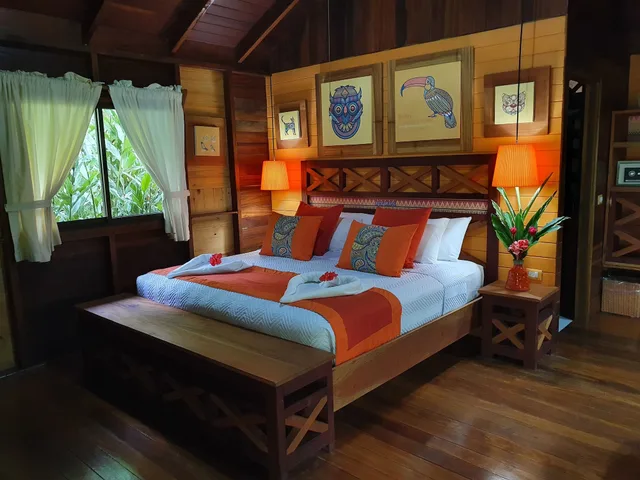بنغل حصري بسرير كينج بإطلالة على الحديقة، Cariblue Beach Jungle Resort 8/10