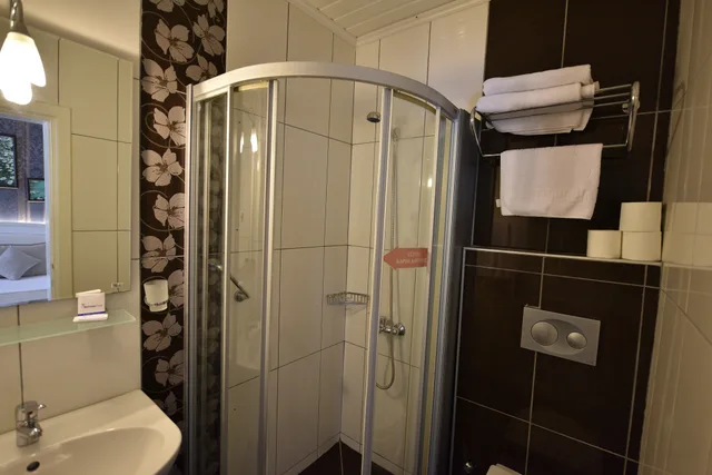 غرفة بسرير مزدوج بإطلالة على البحر، St Nicholas Park Hotel 9/9