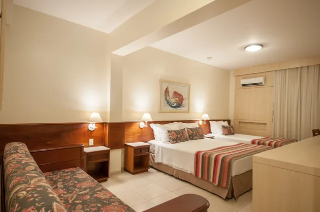 غرفة ديلوكس بسرير كوين وسرير فردي، Hotel Saint Peter 2/4