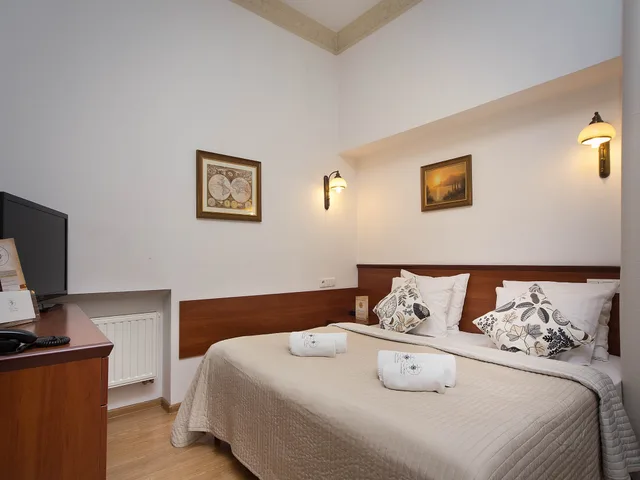 غرفة قياسية بسرير مزدوج أو سريرين منفصلين، Ventus Rosa Self Service Apartments 1/5