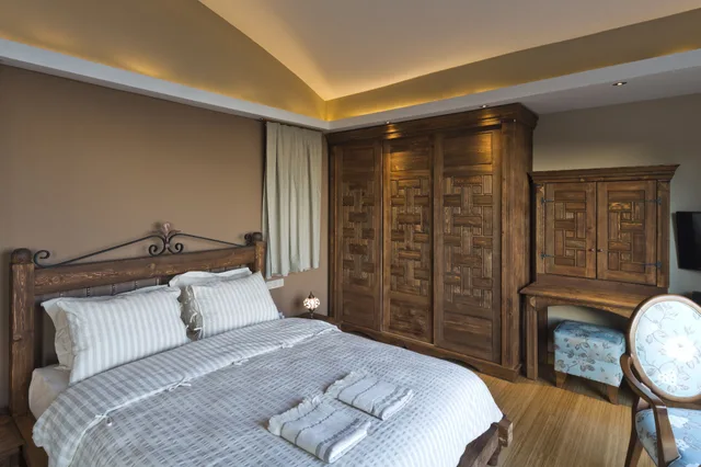 جناح بسرير كوين بإطلالة على البحر، Lissiya Hotel 4/8