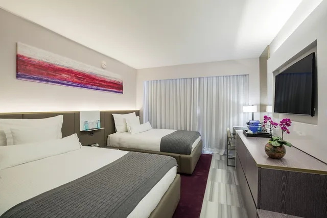 Luxury, 2 Double Beds, Side Sea View، Lifestyle Laghetto Collection 2/8