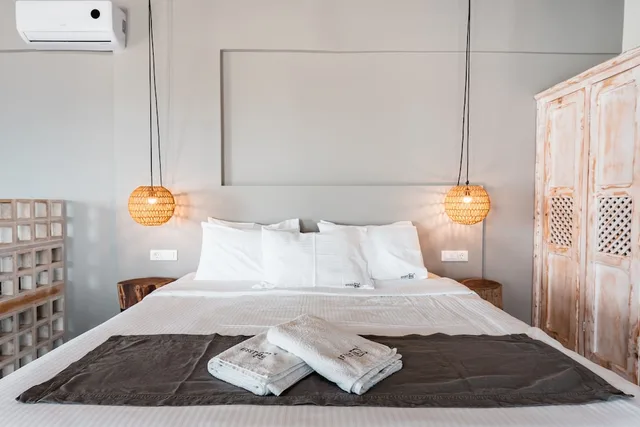 Horizon, Superior, Suite, Double Bed, Sofa, Ifestau.4 1/10