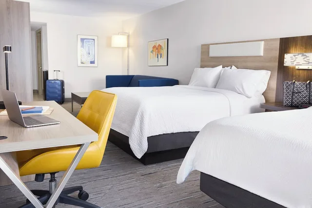 Suite, 2 Queen Beds, Accessible, Holiday Inn Express & Suites Muncie Northwest by IHG 3/9