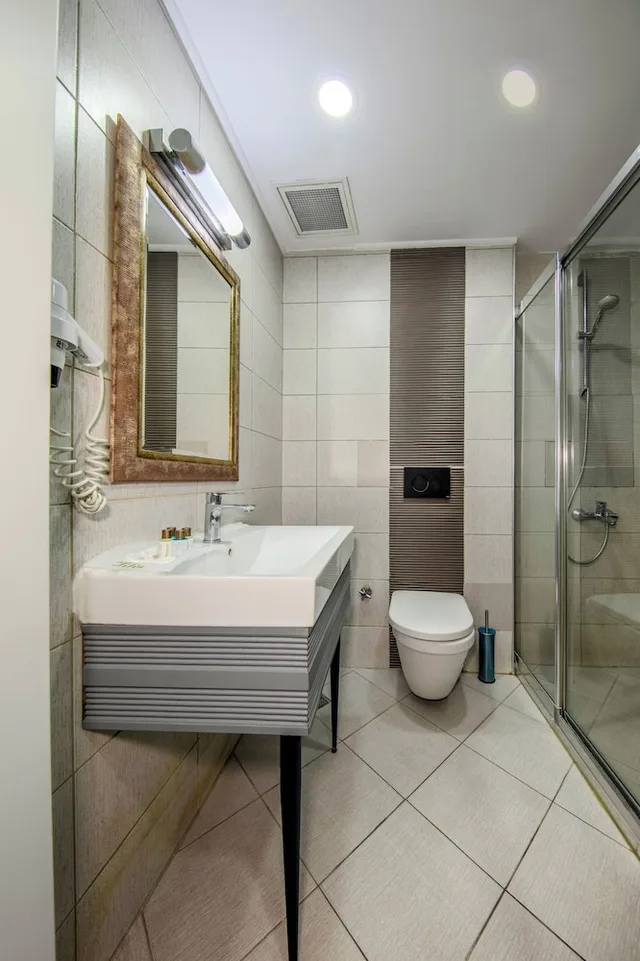 غرفة كلاسيكية بسريرين منفصلين، Tilia Hotel 9/9