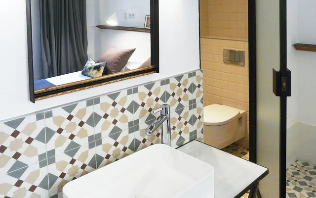 Superior, Double Bed, Street View، Casa Mathilda 4/4
