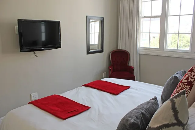 غرفة قياسية بسرير كوين، Long Street Boutique Hotel 3/7