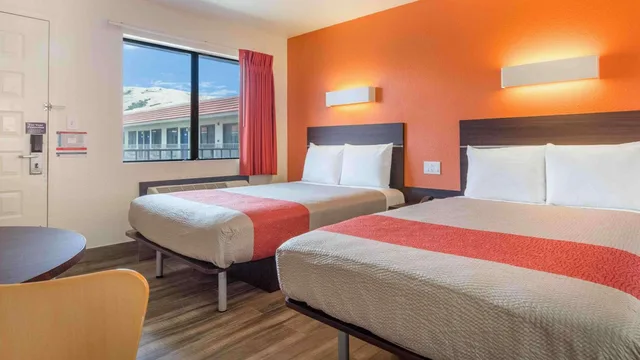 غرفة رباعية، Motel6 Fremont, CA - South 8/10