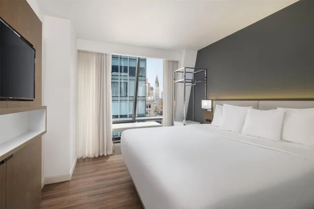 Connecting, King Bed, Large, Accessible, Best Western Premier Empire State Hotel 3/10