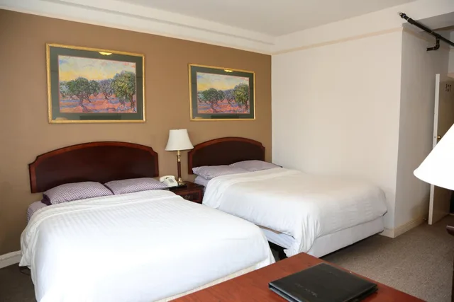 غرفة بسرير مزدوج بحمام خاص، Nash Hotel Berkeley 2/9