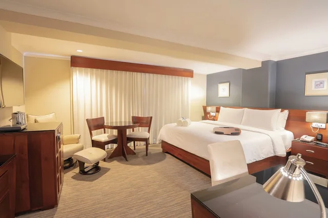 Imperial, Club, King Bed, Hodelpa Gran Almirante Hotel & Casino 5/7
