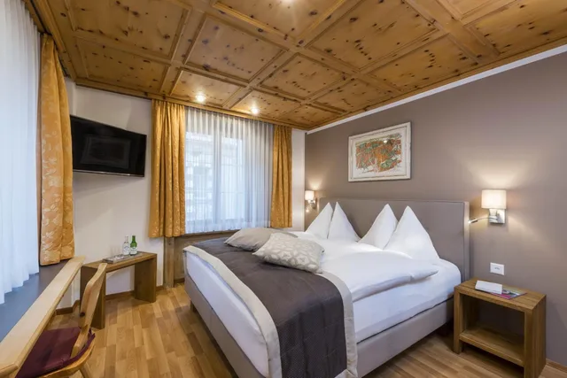 غرفة كلاسيكية بسرير مزدوج، ROMANTIK HOTEL STERN 6/10