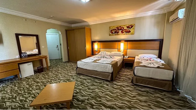 غرفة قياسية بسرير كوين، Prenses Sealine Beach Hotel 2/2
