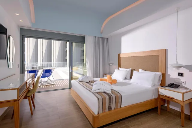 جناح غراند، Arina Beach Resort 1/1