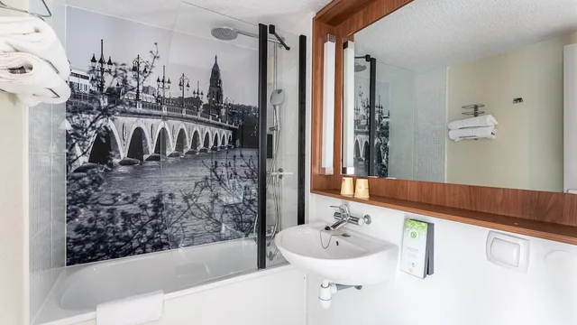 غرفة قياسية بسرير كوين، Campanile NATURE - Bordeaux Lac 6/7