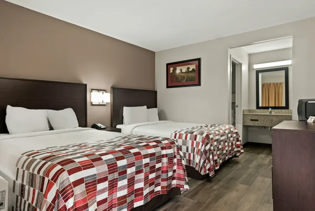 جناح بسريرين مزدوجين للمدخنين، Red Roof Inn Suites Spartanburg I 85 1/3