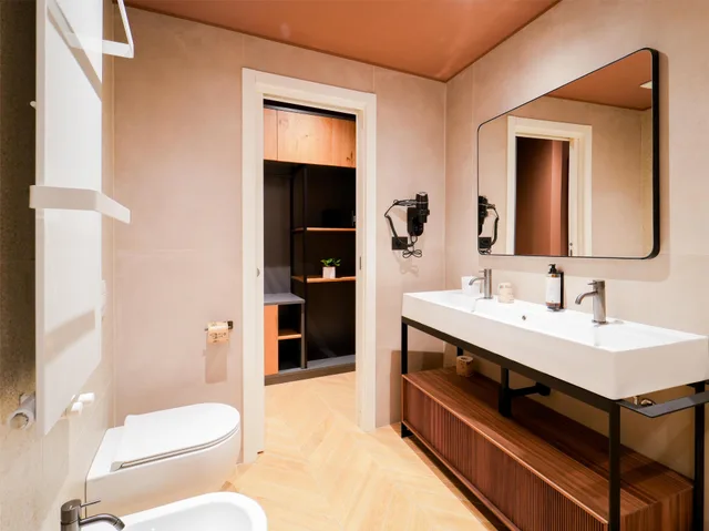 Super, Queen Bed, Garden View, Patio، Best Western Hotel Arya 4/4