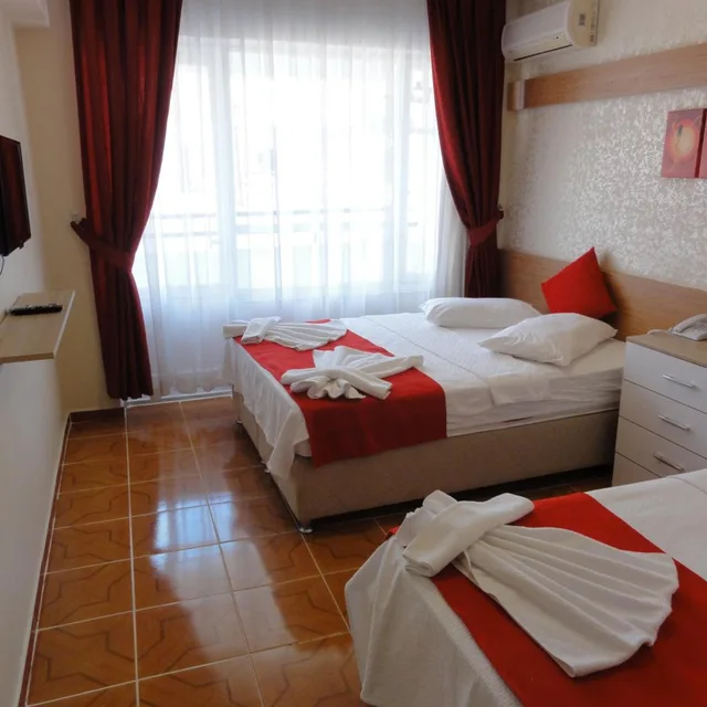 Room, Triple, Altinersan Hotel 5/10
