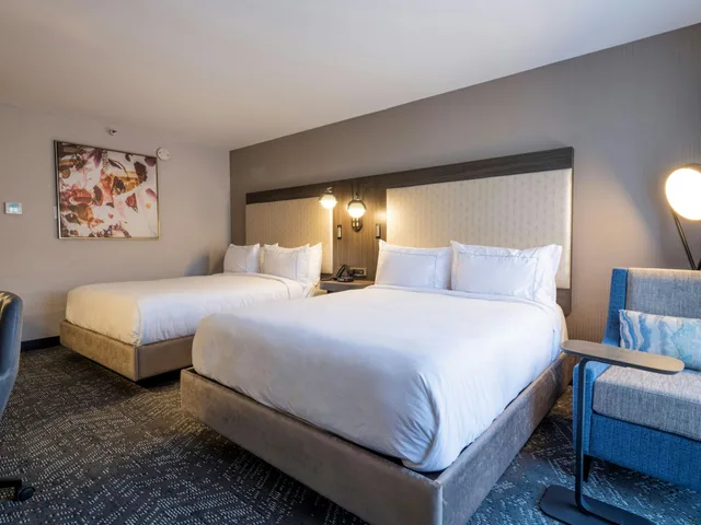 غرفة بسريرين كوين، DoubleTree by Hilton Livermore CA 1/3