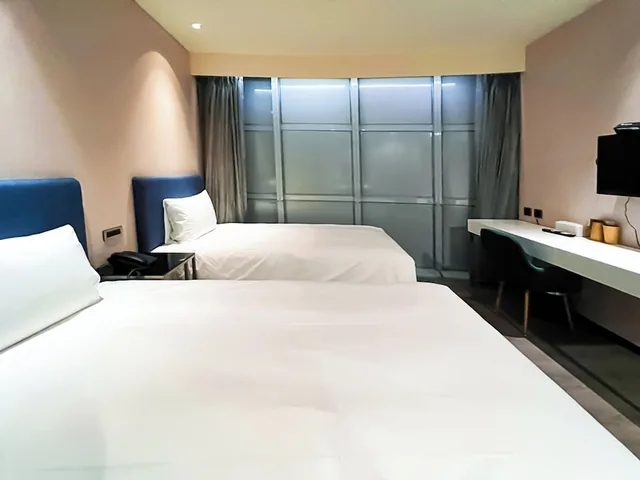 Standard, Twin Beds, No Window، CHECK inn Taipei Xinyi 7/10