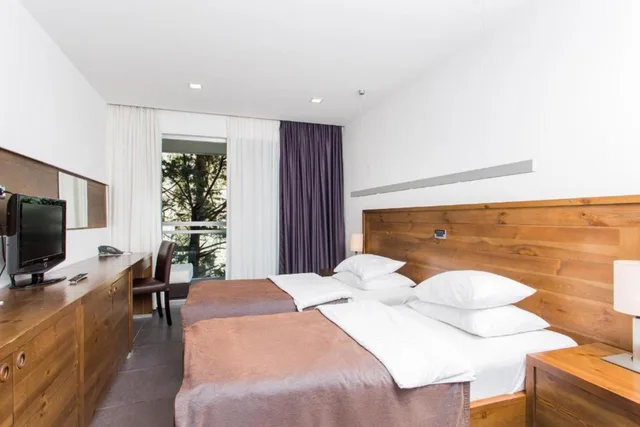 غرفة قياسية بشرفة، Avala Resort and Villas 1/2