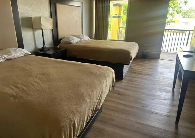 غرفة بسريرين مزدوجين للمدخنين، La Casa Inn Albany Near Tifton US 82 2/7