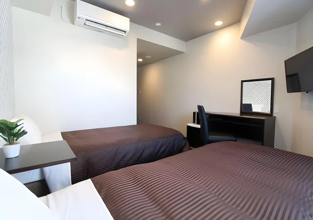 غرفة بسريرين منفصلين في طابق مرتفع، HOTEL LiVEMAX Nihombashi Hakozaki 1/1