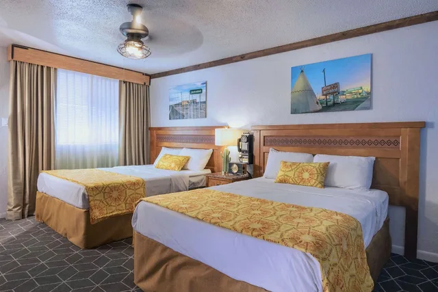 Economy, 2 Queen Beds, Annex, El Rancho Hotel 2/2