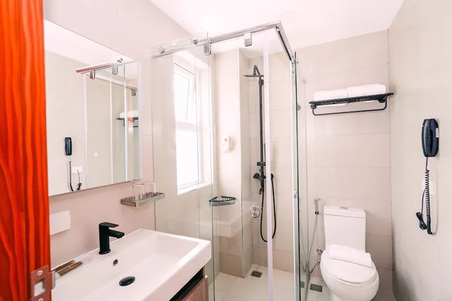 Lodge, King Bed، Kimberly Tagaytay Hotel 4/5