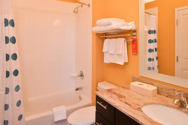 استوديو بسرير كينج، TOWNEPLACE SUITES HUNTSVILLE WEST/REDSTONE GATEWAY 2/2