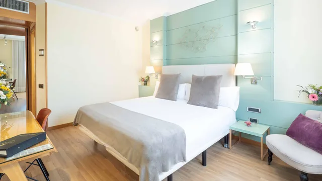 غرفة قياسية بسرير مزدوج، Vilana Hotel 9/10