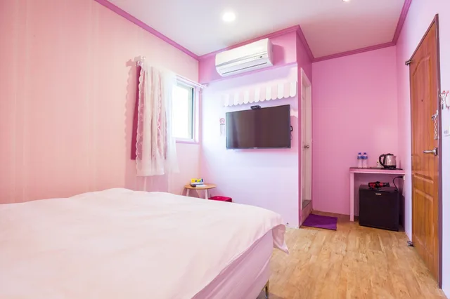 غرفة رومانسية بسرير مزدوج، N. Castle Hotel 1/4