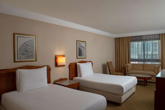 غرفة سوبيريور في طابق مرتفع، Radisson Blu Martinez Beirut 2/8