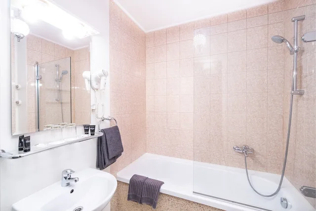 غرفة اقتصادية بسرير كوين، Forums Boutique Hotel 7/7