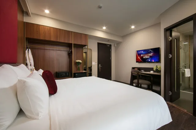 Deluxe, Double or Twin Bed, City View, Hanoi L Heritage Diamond Hotel Spa 1/10
