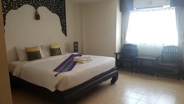 غرفة ديلوكس بسرير مزدوج، Wangburapa Grand Hotel 9/10