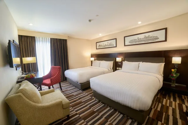 غرفة ديلوكس بسريرين منفصلين، Avari Xpress Gulberg Lahore 1/3