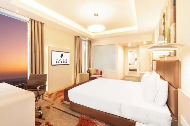 1 Bedroom, Suite, Jetted Tub, Park Plaza Faridabad. 1/3